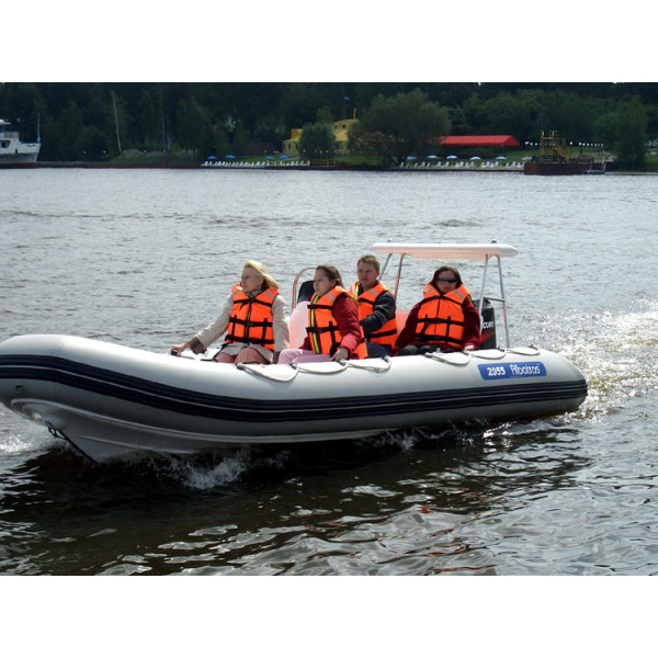 Надувная RIB лодка Albatros 2055 в Якутске
